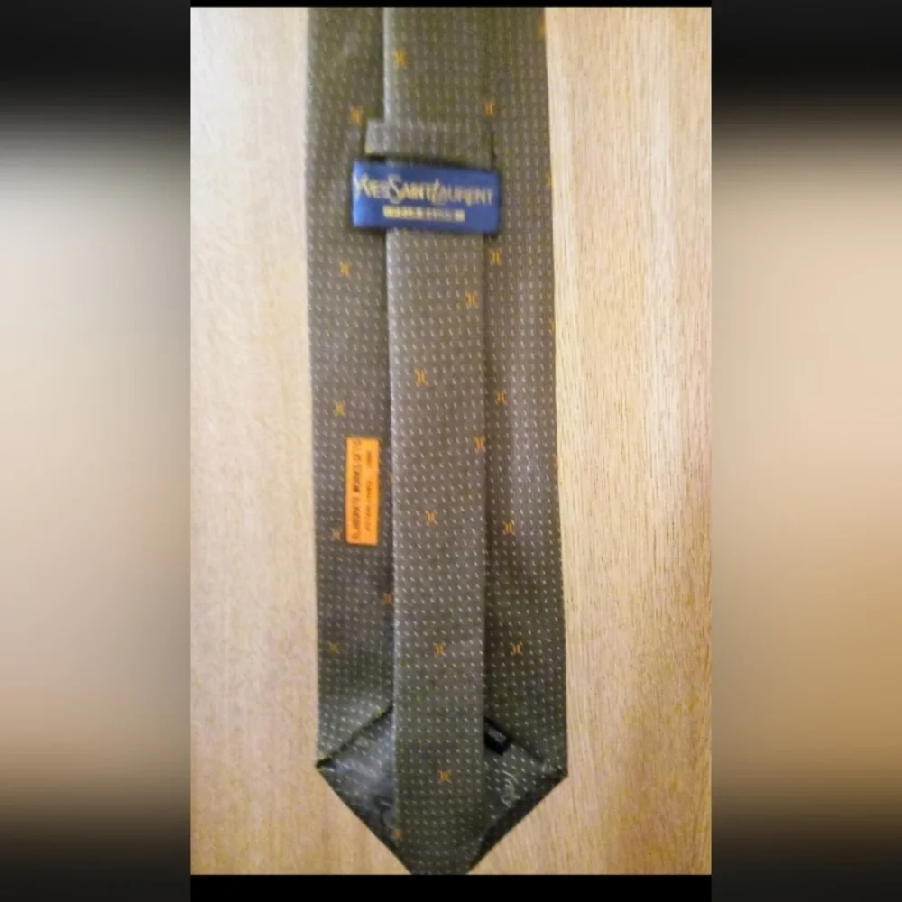 Yves Saint Laurent Olive Green Silk Tie YSL hand Made Vintage